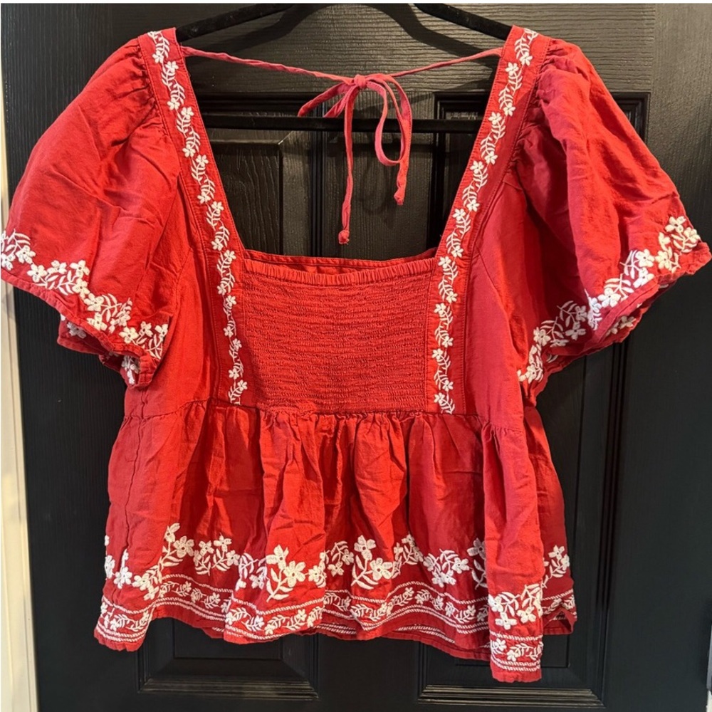 Old Navy Womens Off the Shoulder Blouse Size XL Red White Coquette Cropped - Picture 2 of 4